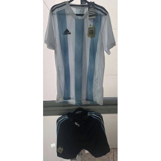 Conjunto Camiseta y Short Argentina Mundial Rusia 2018 Importado